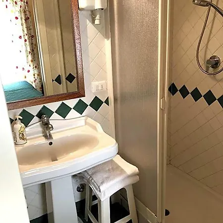 Apollo Bed & Breakfast Syracuse