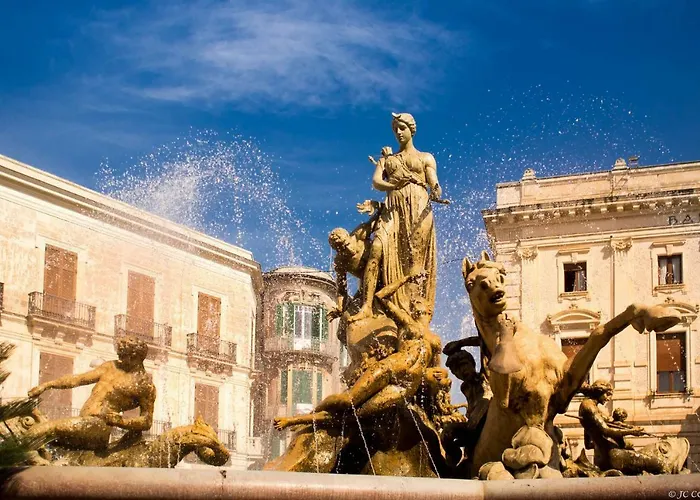 Apollo Bed & Breakfast 4*